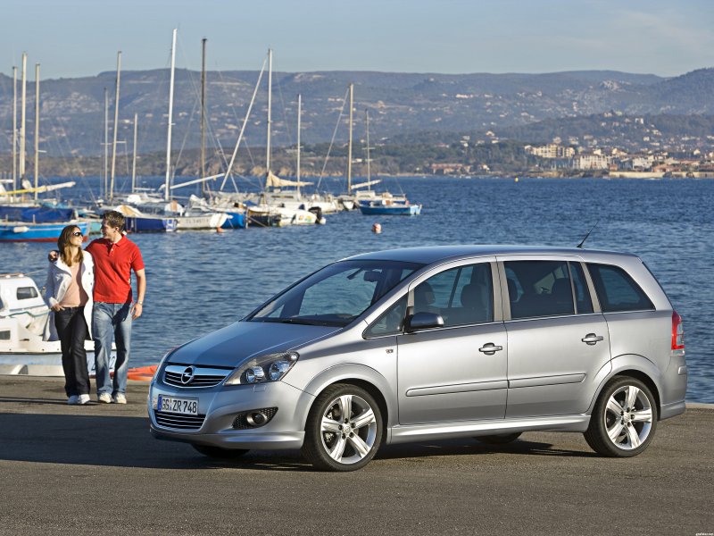Opel Zafira II