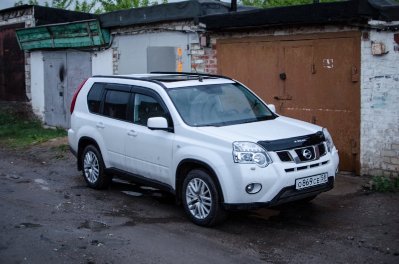 Nissan x Trail 2008 белый