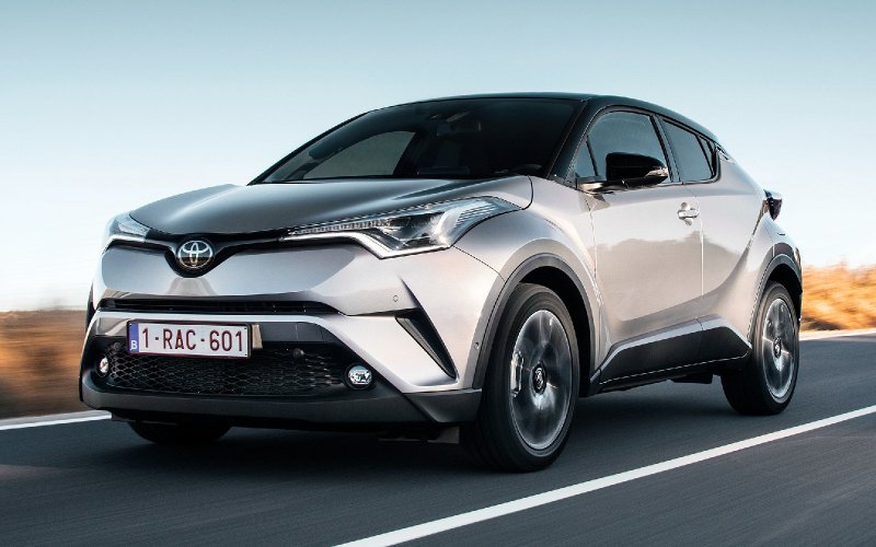 Тойота c-HR 2020