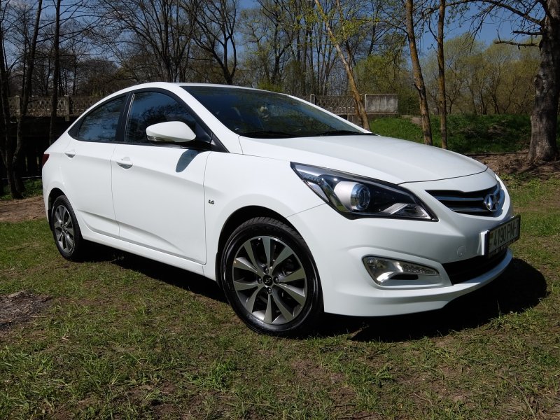 Hyundai Solaris 2015 White