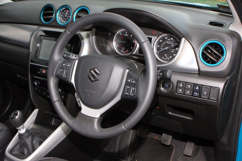 Suzuki Grand Vitara 2021 салон
