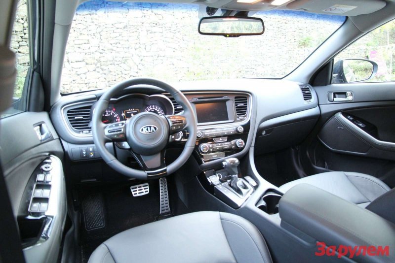 Kia Optima k5 внутри