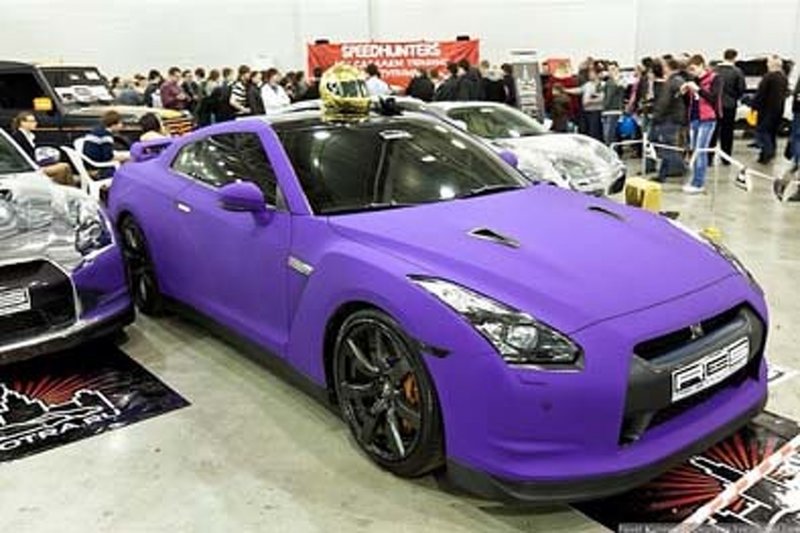 Chevrolet Camaro фиолетовая