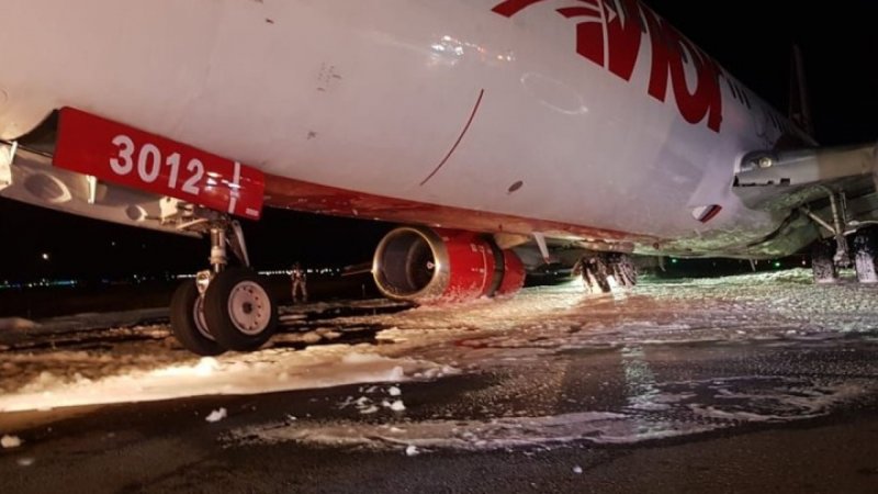 Boeing 737 посадка