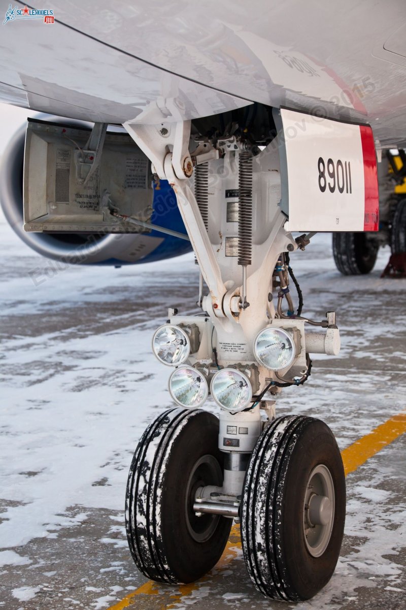 Шасси SSJ 100
