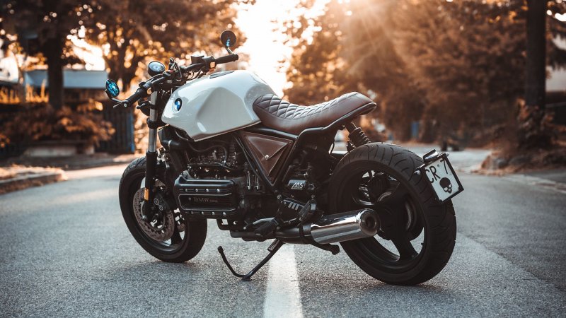BMW k100
