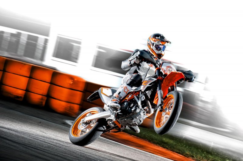 KTM 690 Supermoto