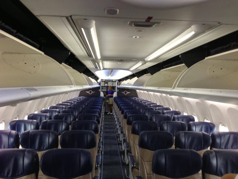 Boeing 737-800 интерьер