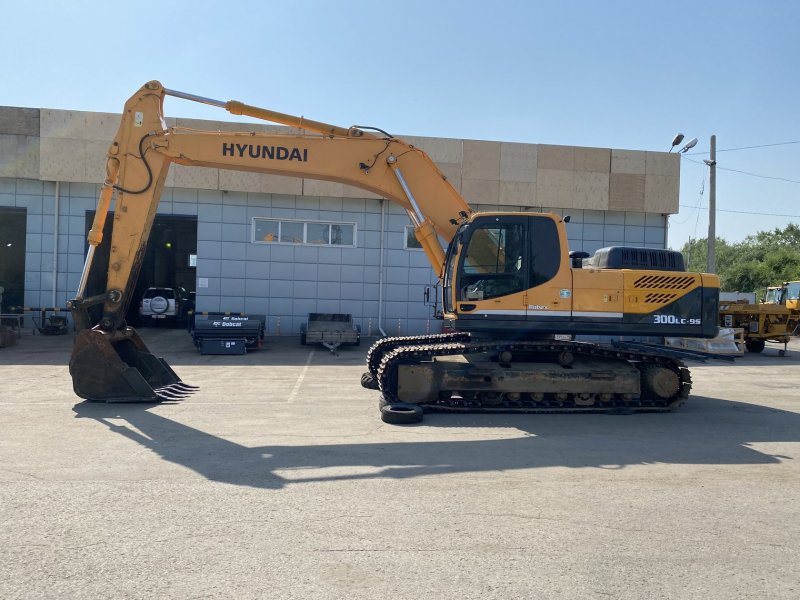 Экскаватор Hyundai r210lc-7