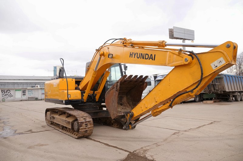 Экскаватор Hyundai r160lc-7
