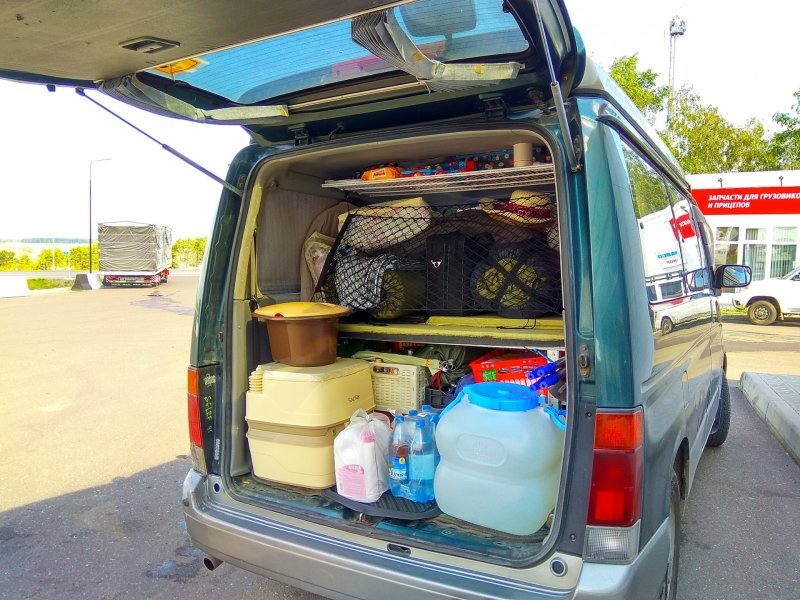 Mazda Bongo Friendee с багажником