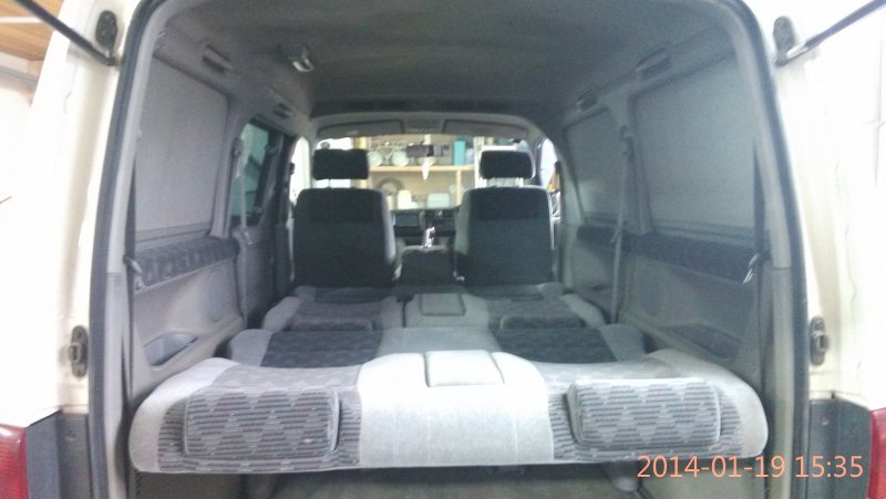 Mazda Bongo 4wd салон
