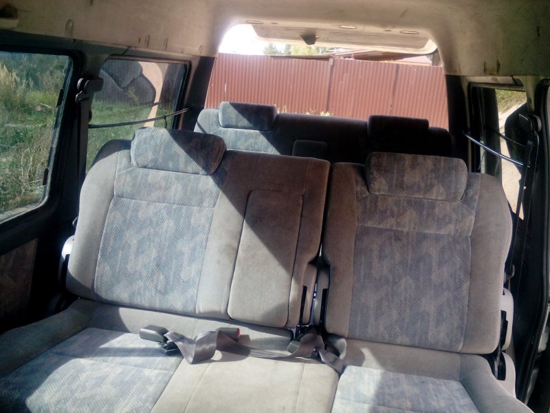 Mazda Bongo 2001 салон