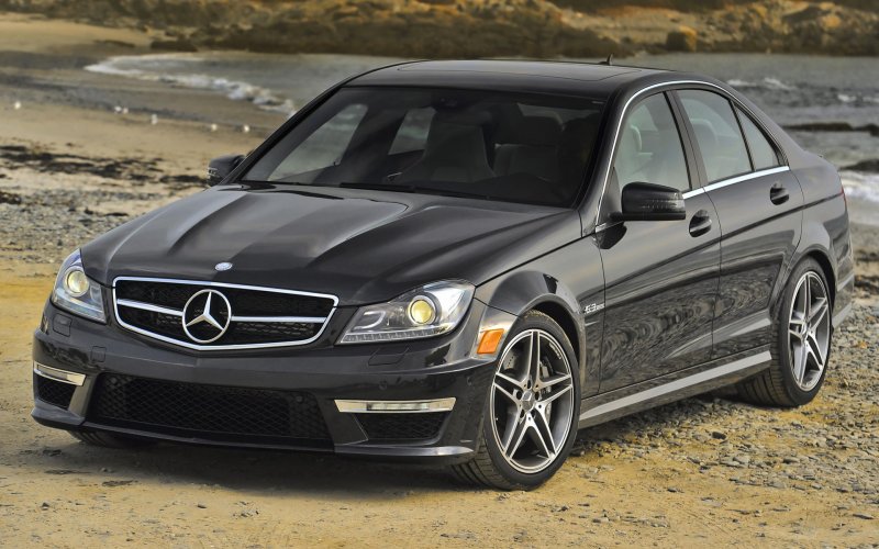 Mercedes Benz c63 AMG