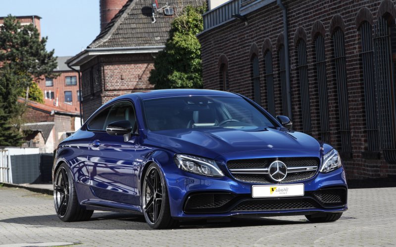 Мерседес Бенц c63s АМГ
