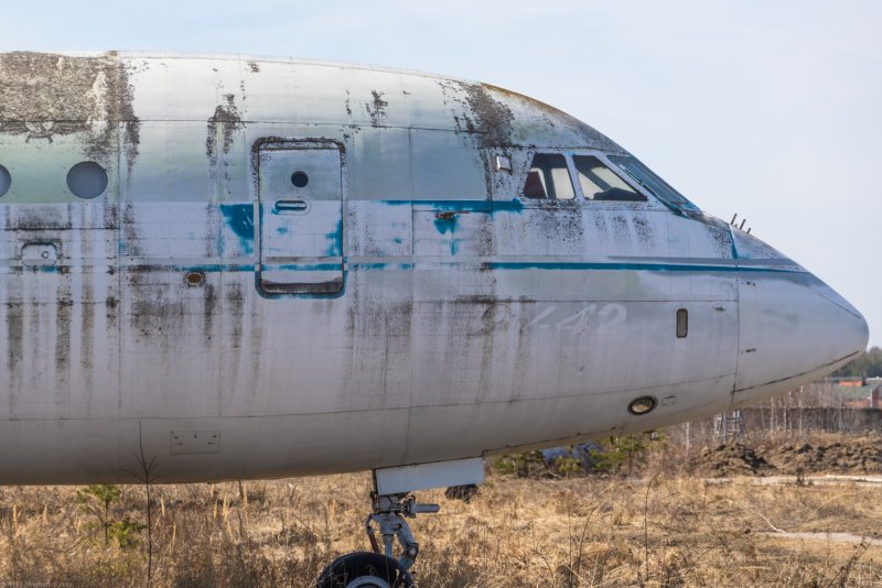 Нос як-42