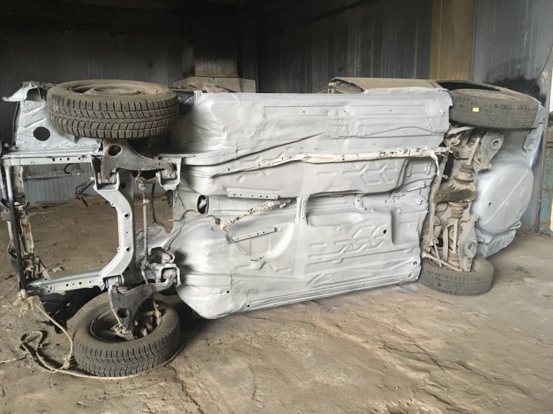 Днище Mercedes w202