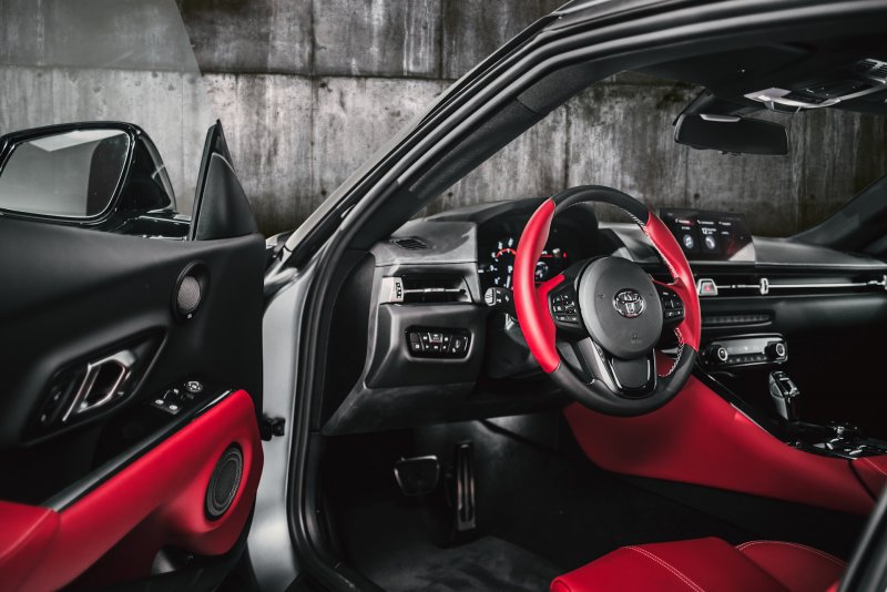 Toyota Supra a80 салон