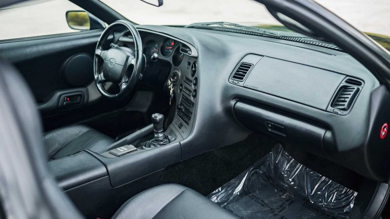 Supra a90 салон