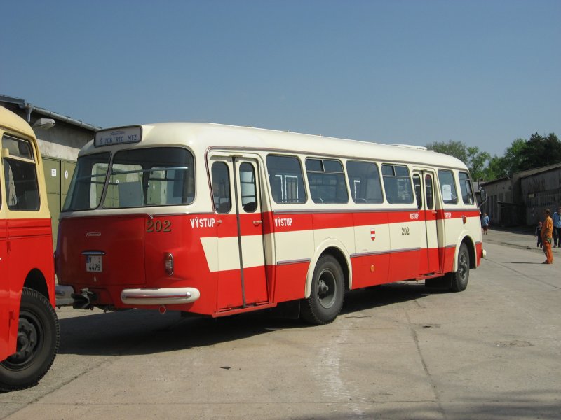 Skoda 706 RTTN