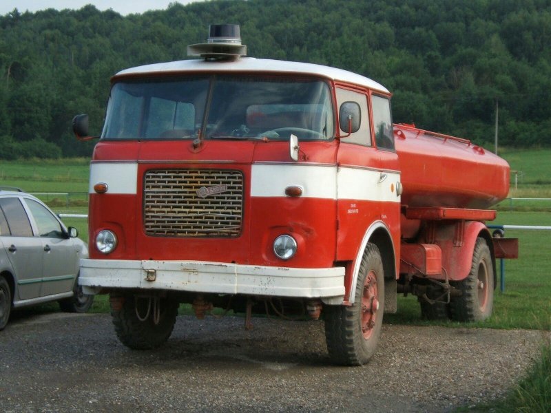 Автобус Skoda 706 RTO