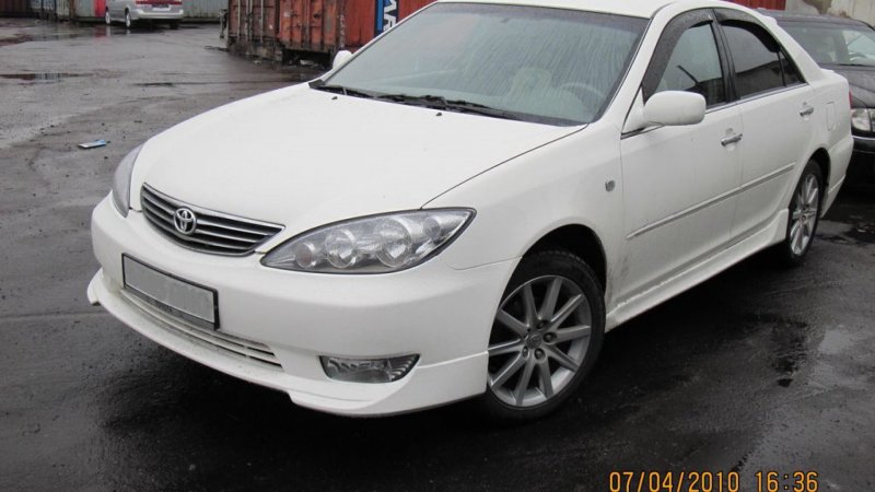 Toyota Camry xv30