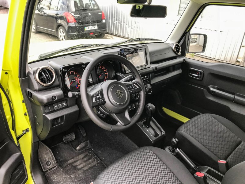 Suzuki Jimny 2005 салон