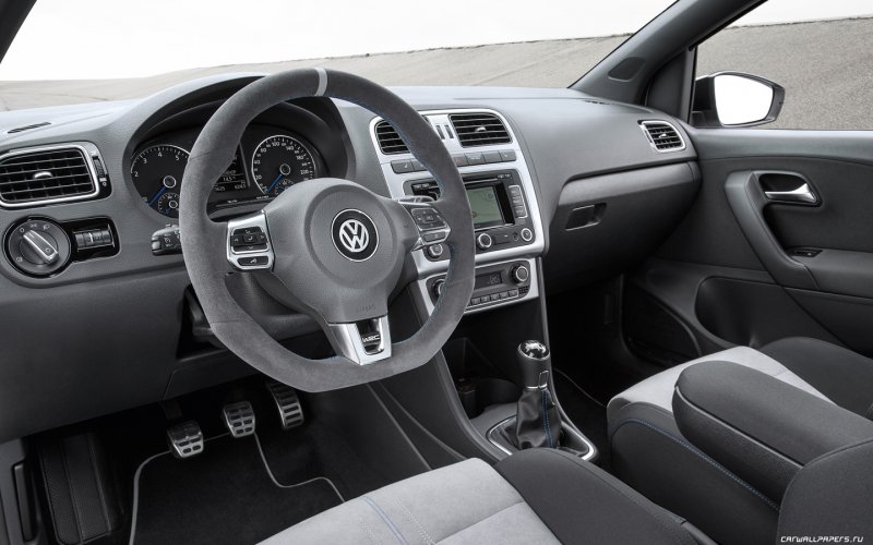 Volkswagen Polo 2014 салон