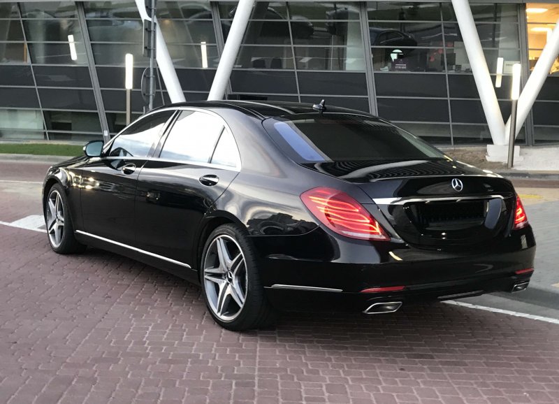 Мерседес 222 s63 AMG