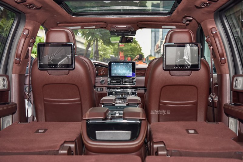 Lincoln Navigator салон