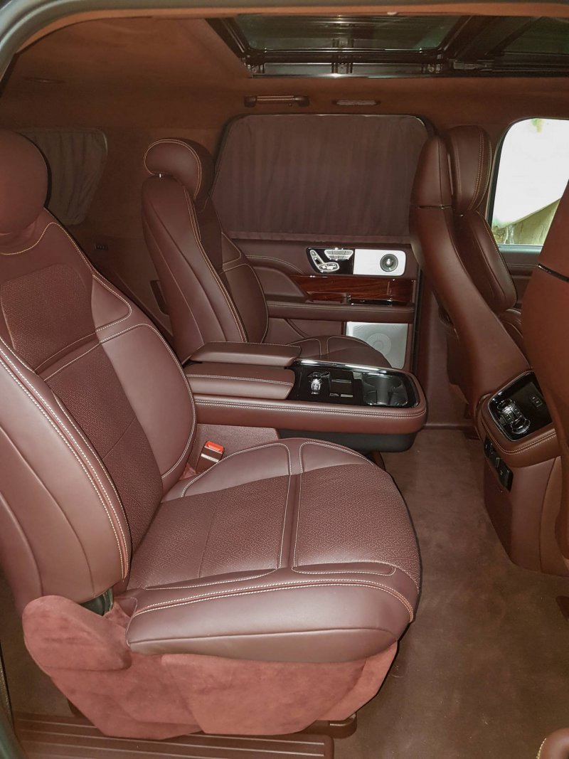 Lincoln Navigator 2003 салон