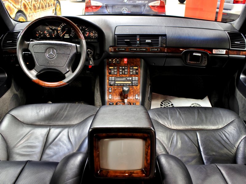 Mercedes Benz s class w140 s600