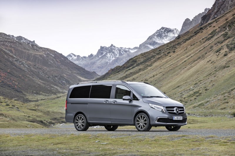 Mercedes-Benz v-class w447