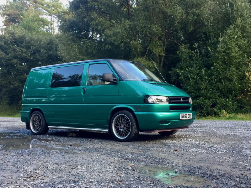 VW Transporter t4 двухцветный