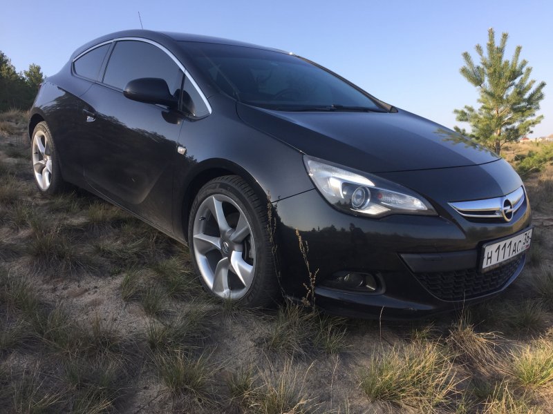 Opel Astra GTC