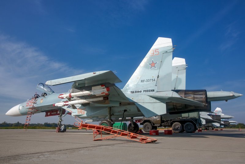 Су 27 ночью