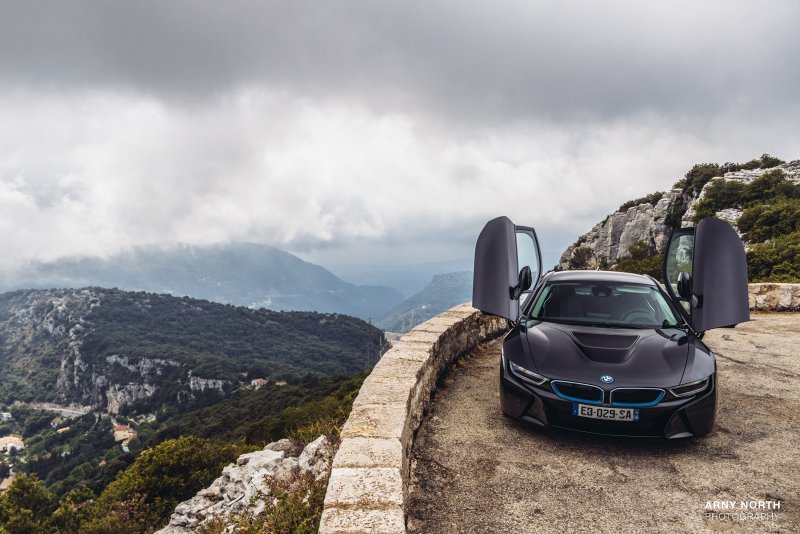 BMW i8