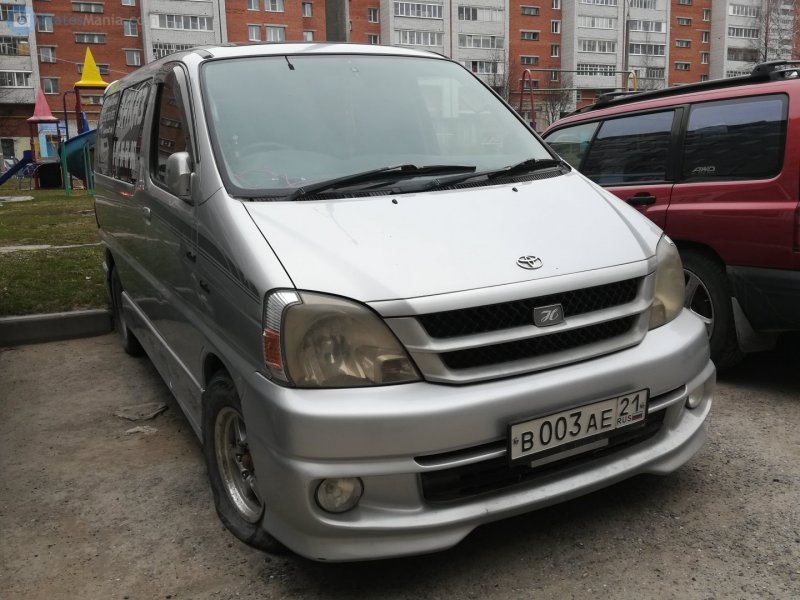Toyota Touring Hiace