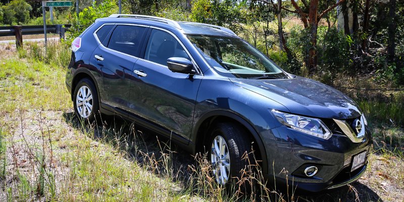 Nissan x Trail оливковый металлик