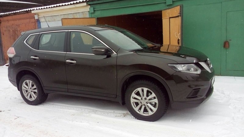 Nissan x-Trail t32 оливковый