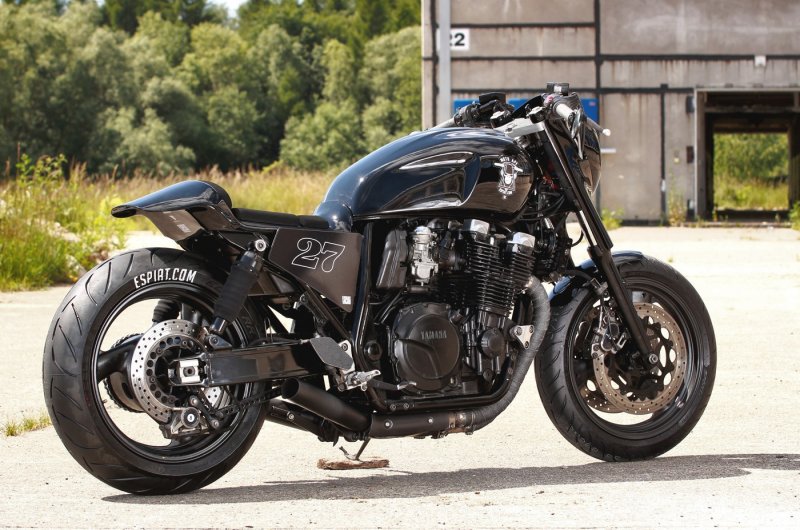 Yamaha XJR 1200 Custom