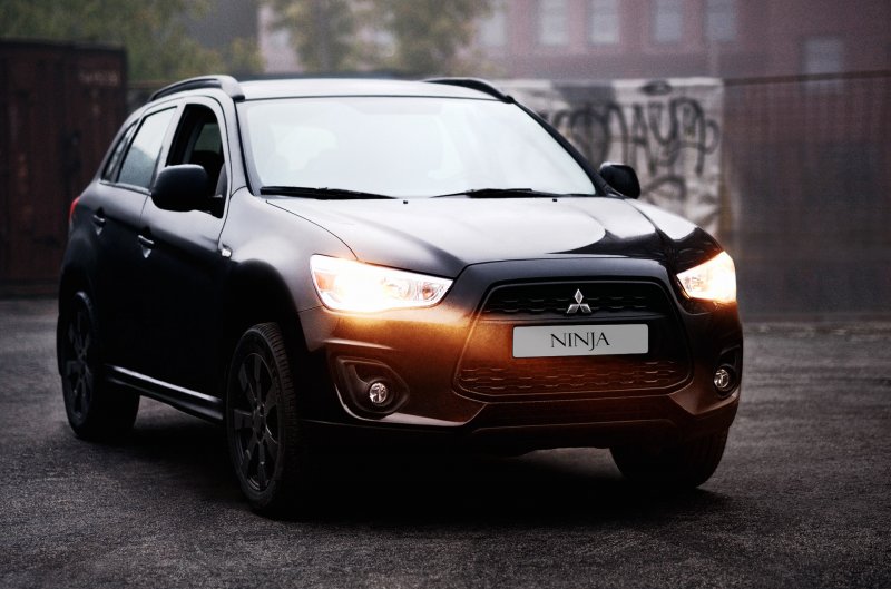 Mitsubishi ASX черный 2012
