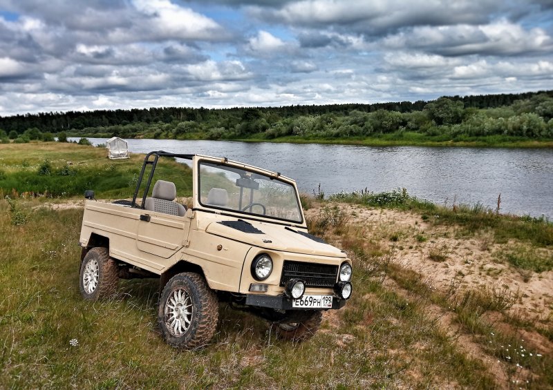 ЛУАЗ 969м