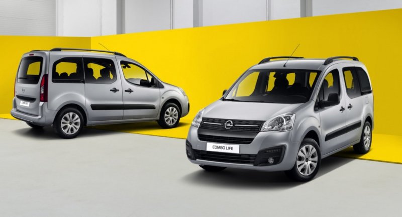Opel Combo 2008 салон