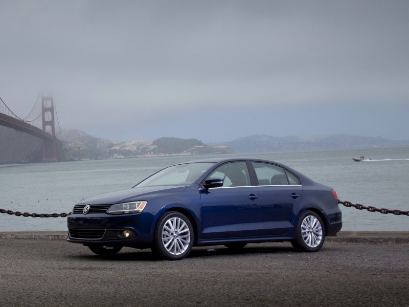 Volkswagen Jetta VW Blue
