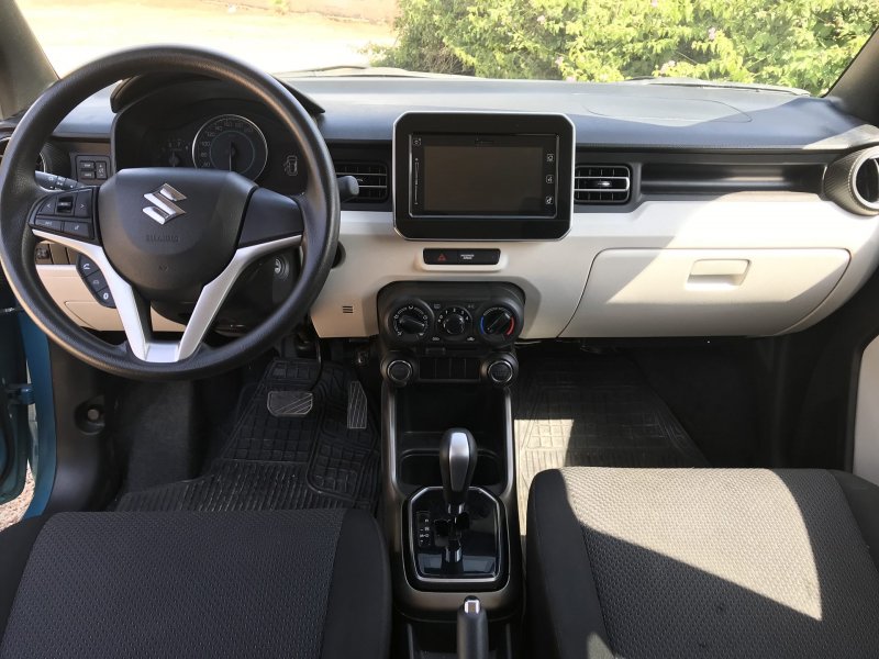 Suzuki Ignis 2006 салон