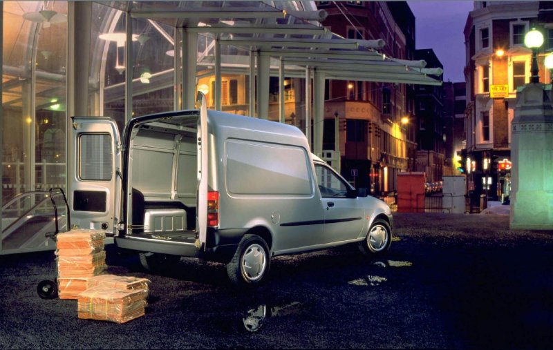 Courier van