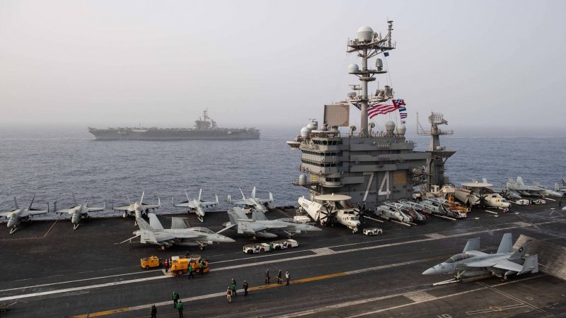 Авианосец США на Ближнем востоке