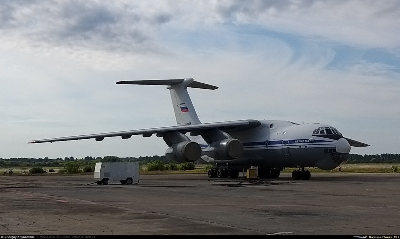 Новый ил-76мд-90а
