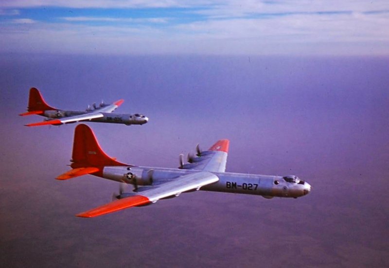 В-36 самолет